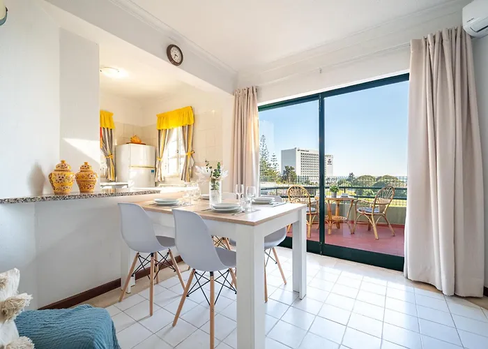 Sea View Апартаменты